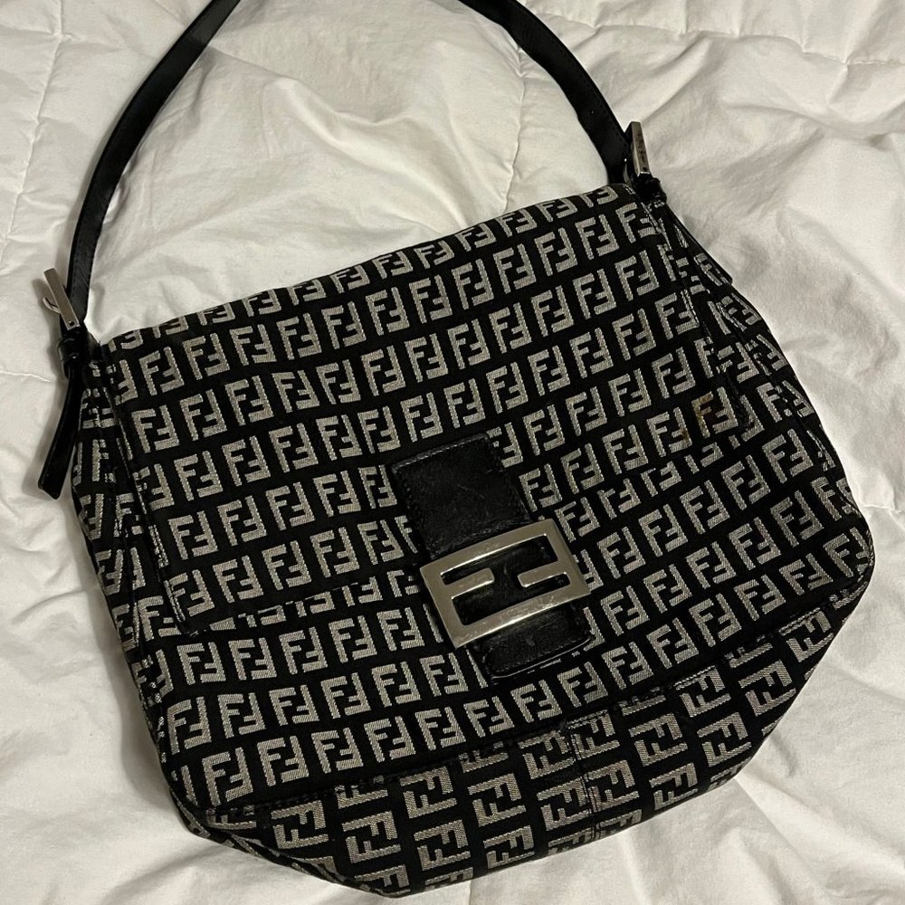 Vintage Black and Grey Fendi Bag
